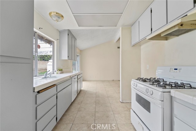 MLS #PW25261731 image #12