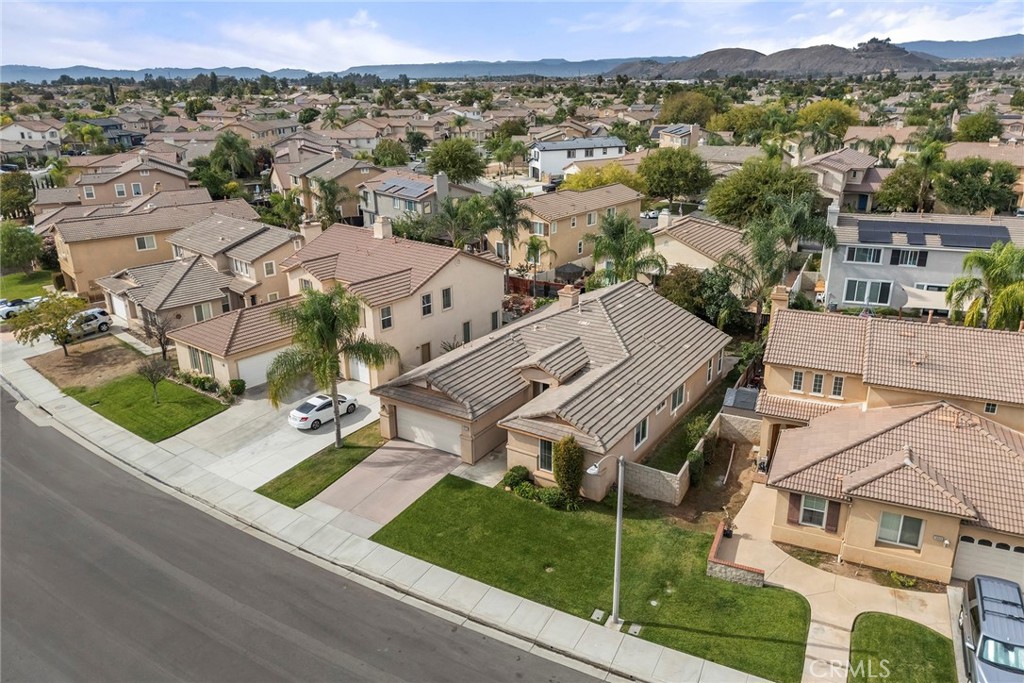 MLS #PW25261922 image #1