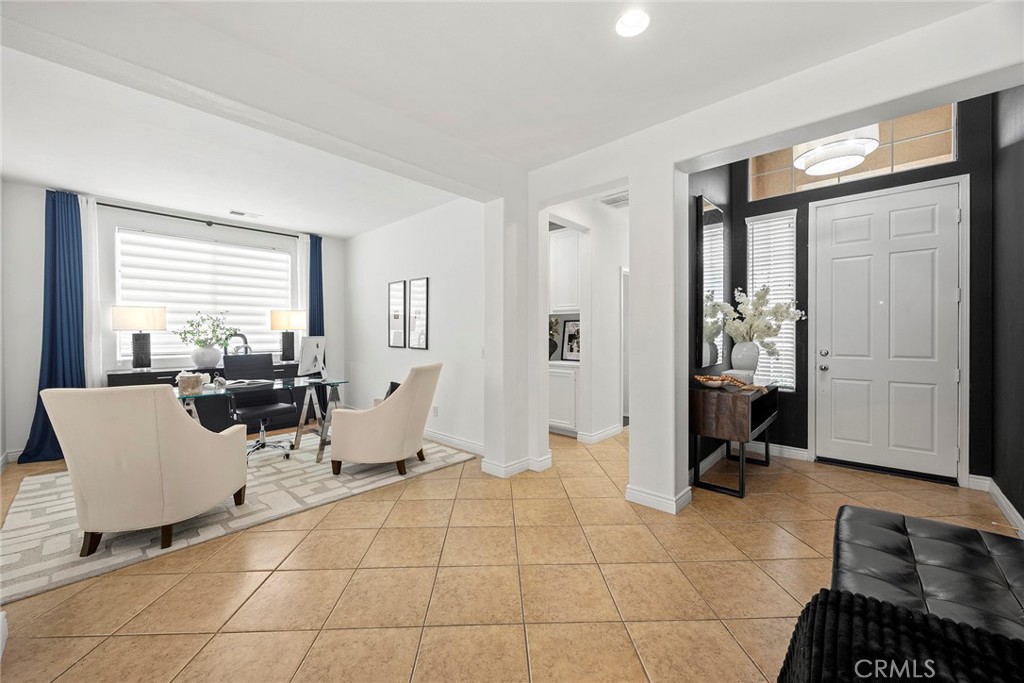 MLS #PW25261922 image #3