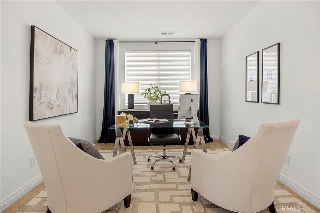 MLS #PW25261922 image #4