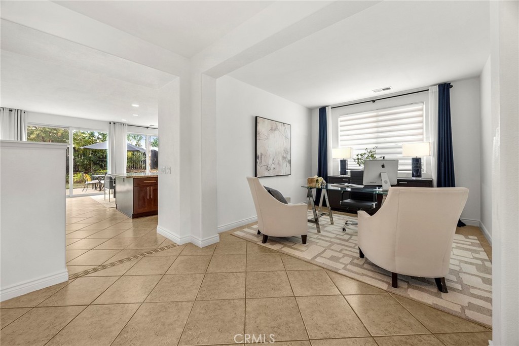 MLS #PW25261922 image #5