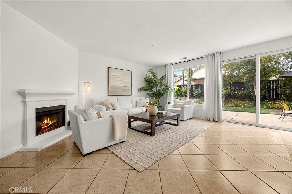 MLS #PW25261922 image #6