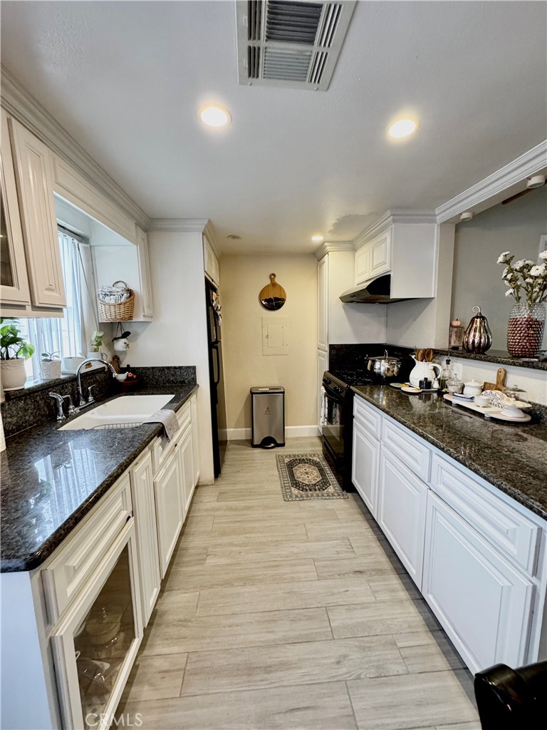 MLS #PW25261935 image #3