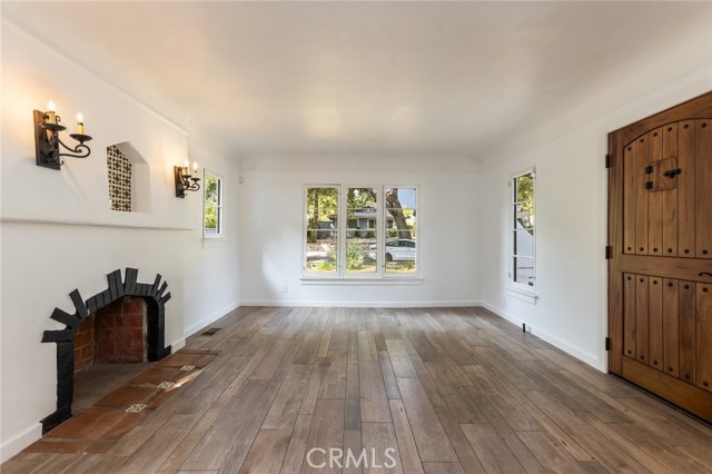 MLS #PW25262083 image #10