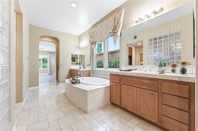 MLS #PW25262280 image #24