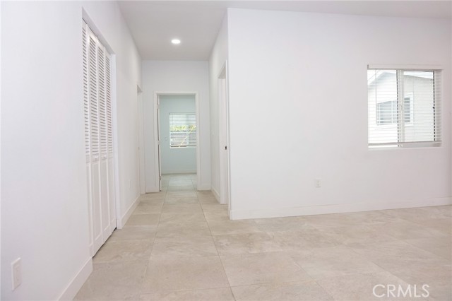 MLS #PW25262297 image #9