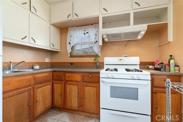 MLS #PW25262407 image #5