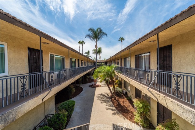 MLS #PW25262411 image #5