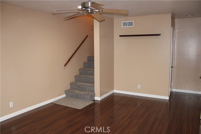 MLS #PW25262708 image #1