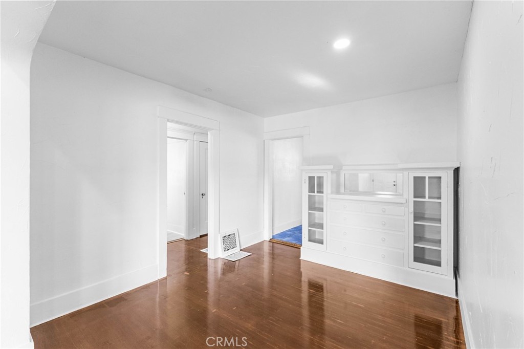 MLS #PW25262938 image #16