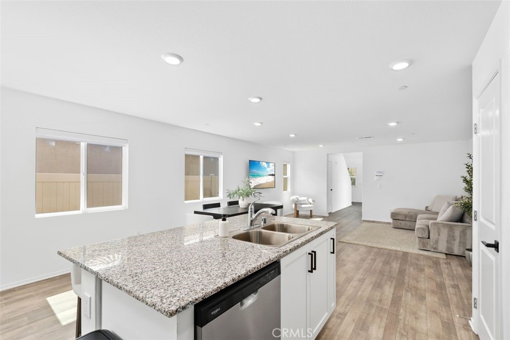 MLS #PW25263011 image #13