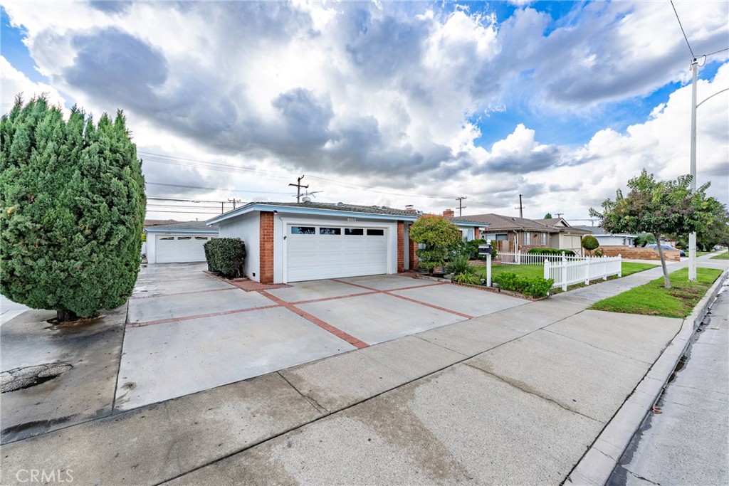 MLS #PW25263176 image #1