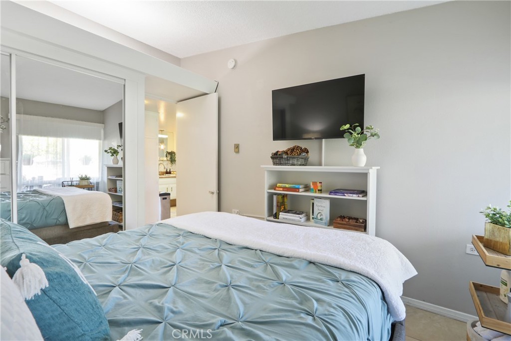 MLS #PW25263258 image #11