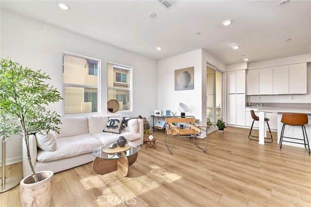 MLS #PW25263322 image #4