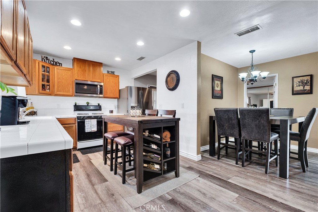 MLS #PW25263375 image #7