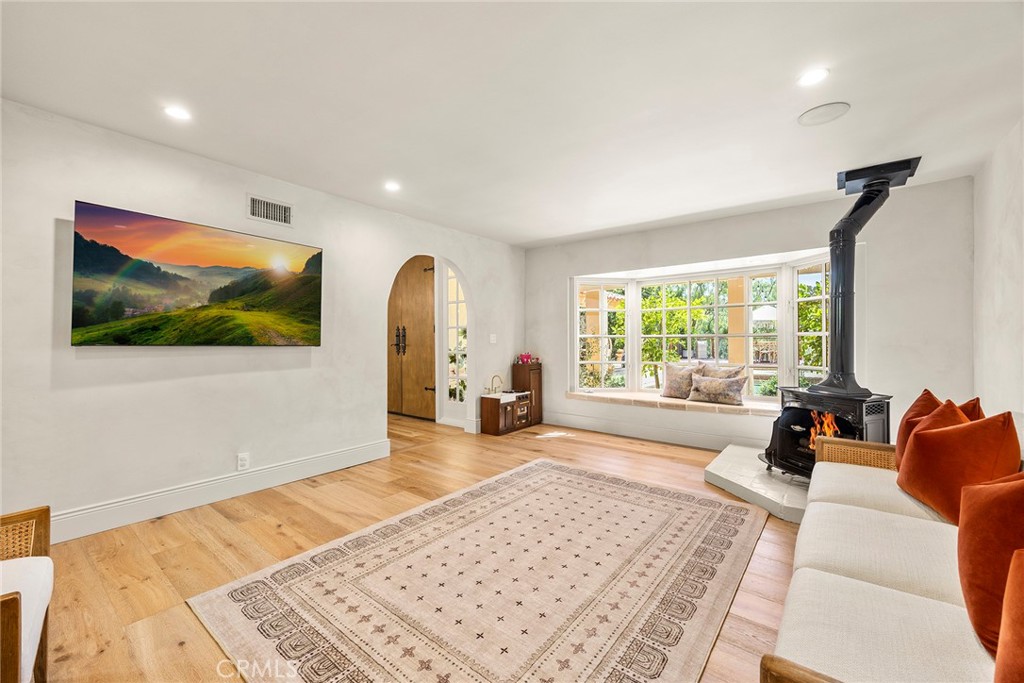 MLS #PW25263388 image #24