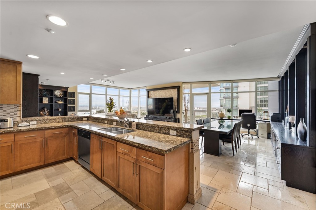 MLS #PW25263410 image #8