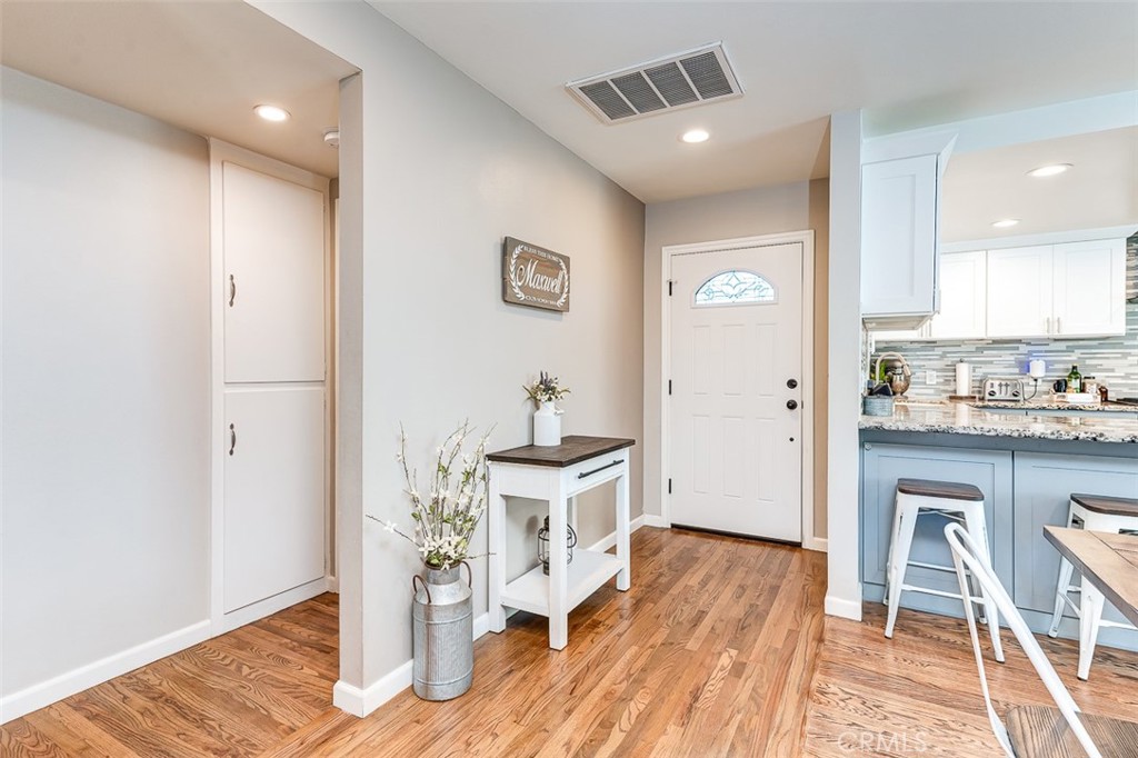 MLS #PW25263481 image #2