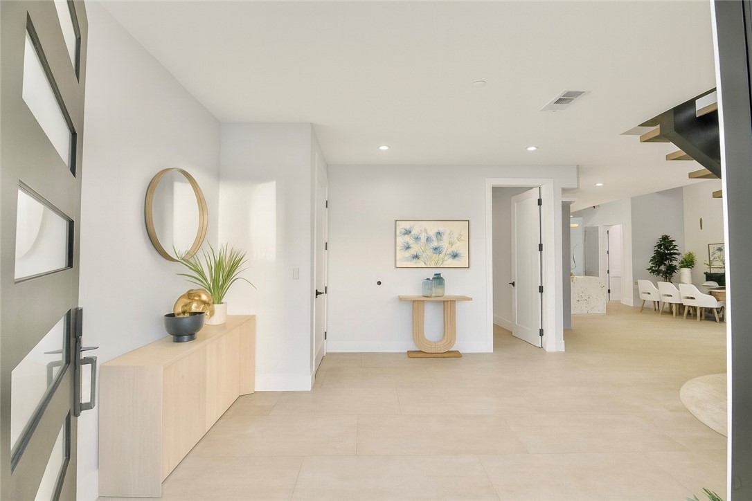 MLS #PW25263570 image #4