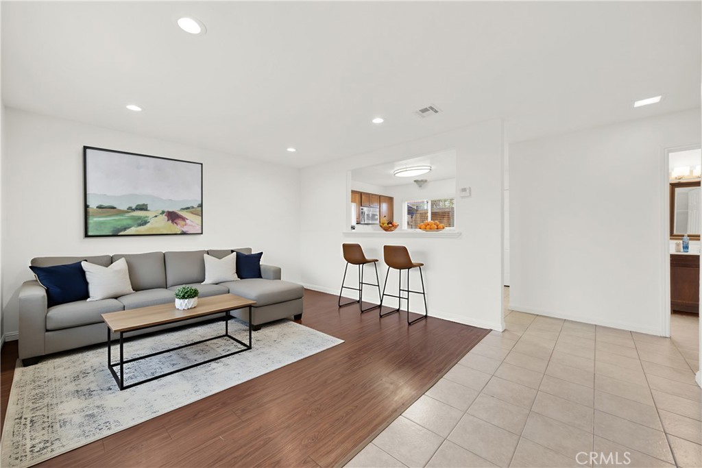 MLS #PW25263606 image #1