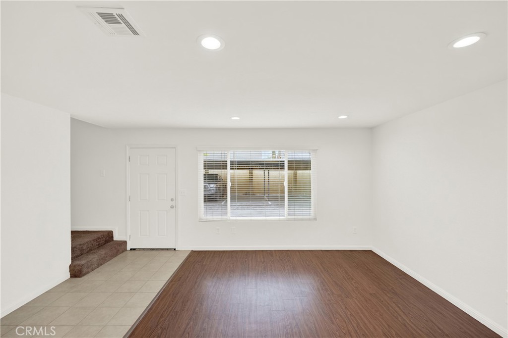 MLS #PW25263606 image #3