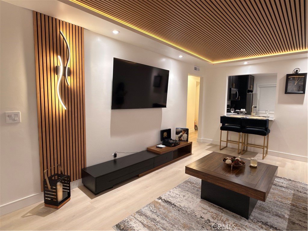 MLS #PW25263668 image #1