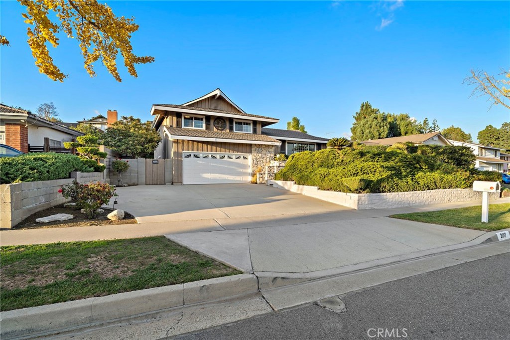 MLS #PW25263674 image #1