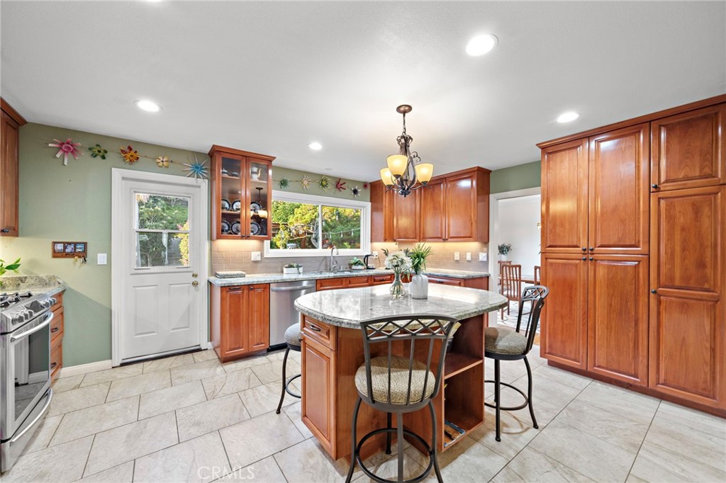 MLS #PW25263674 image #10