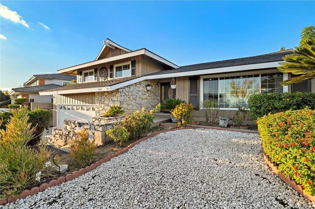 MLS #PW25263674 image #2