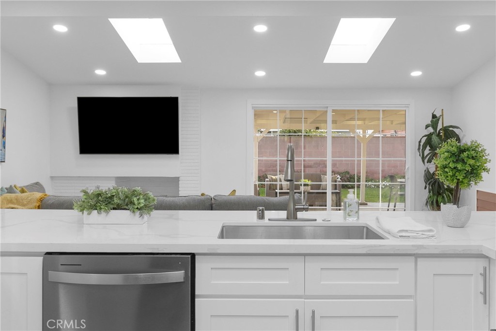 MLS #PW25263719 image #16