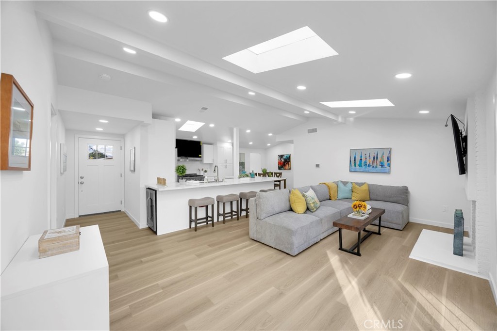 MLS #PW25263719 image #6