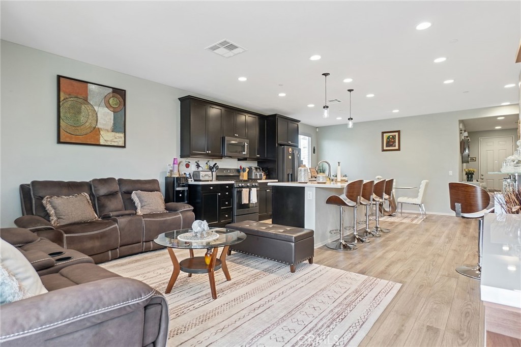 MLS #PW25263731 image #24