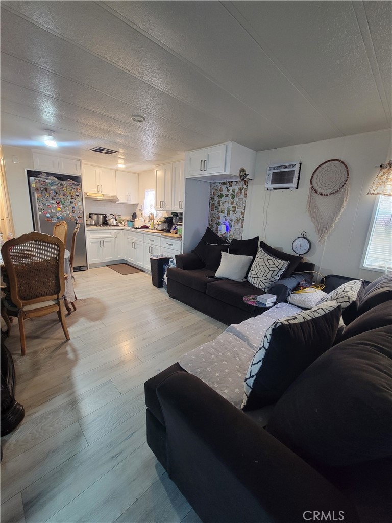 MLS #PW25263854 image #2