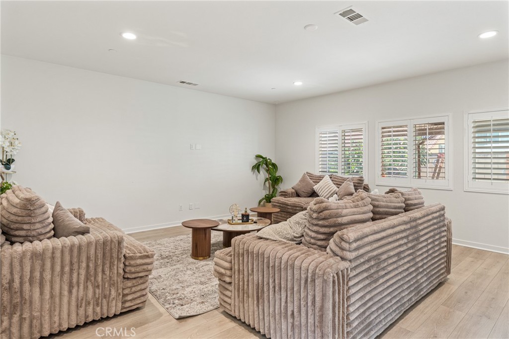 MLS #PW25263858 image #6