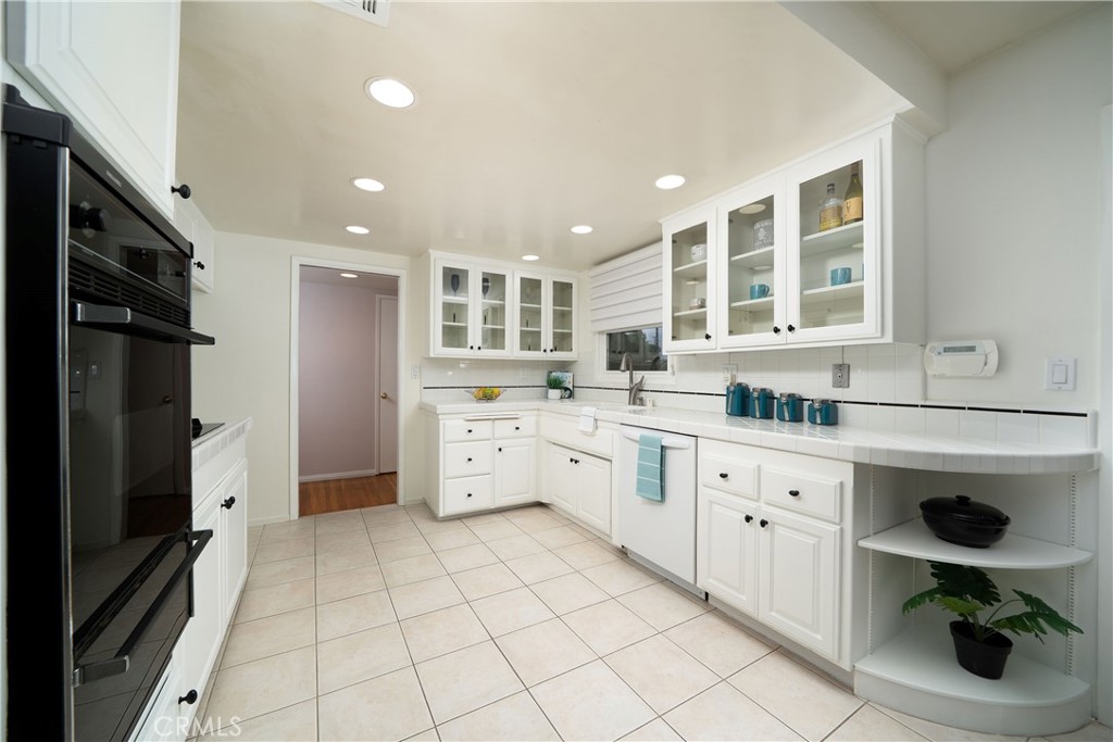 MLS #PW25263957 image #12