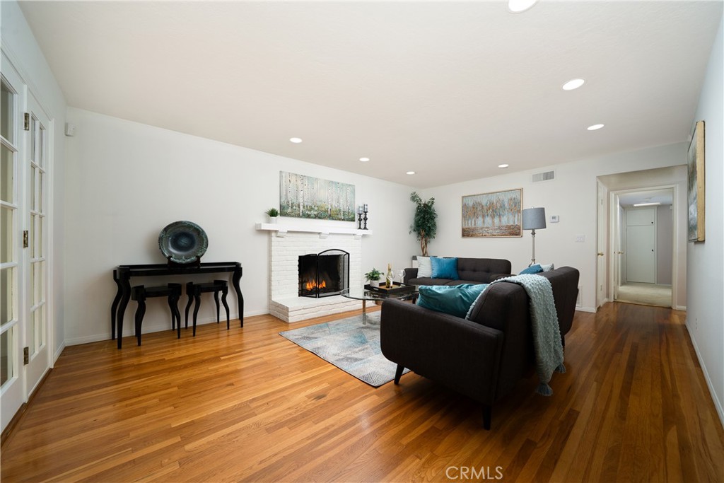 MLS #PW25263957 image #6