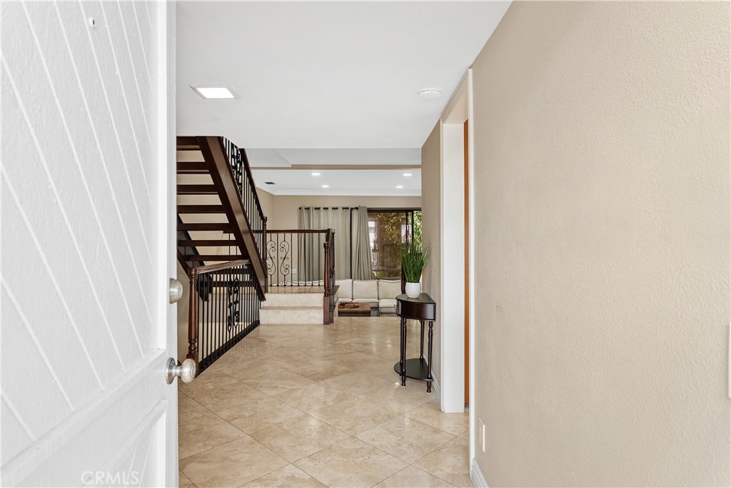 MLS #PW25264001 image #5