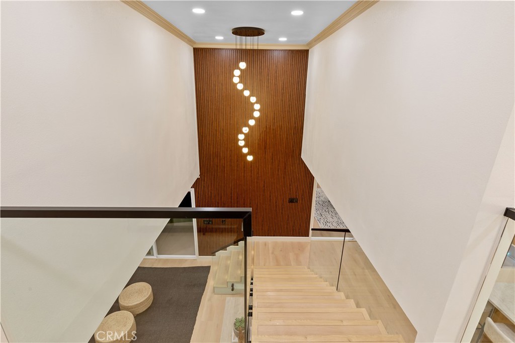 MLS #PW25264005 image #2