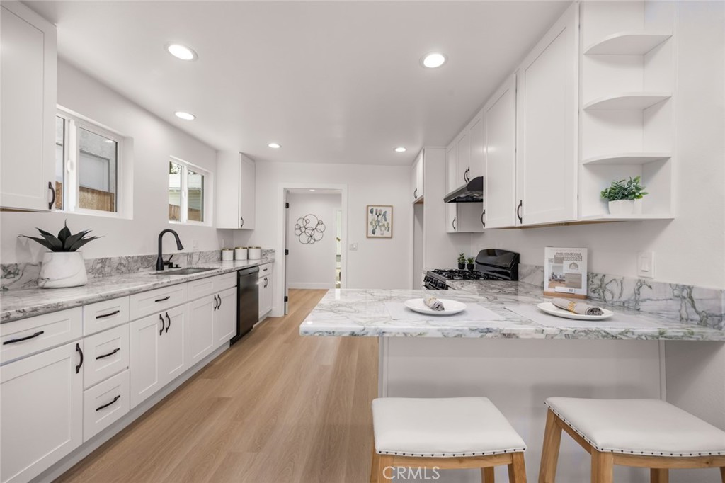 MLS #PW25264158 image #1