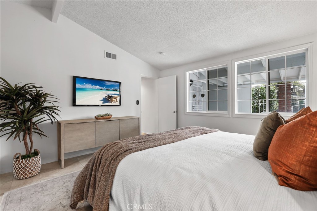 MLS #PW25264440 image #33