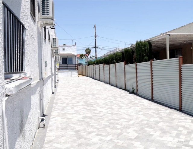 MLS #PW25264645 image #1