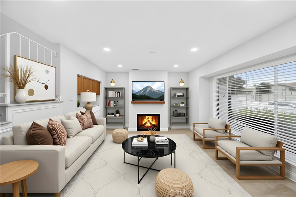 MLS #PW25265005 image #1