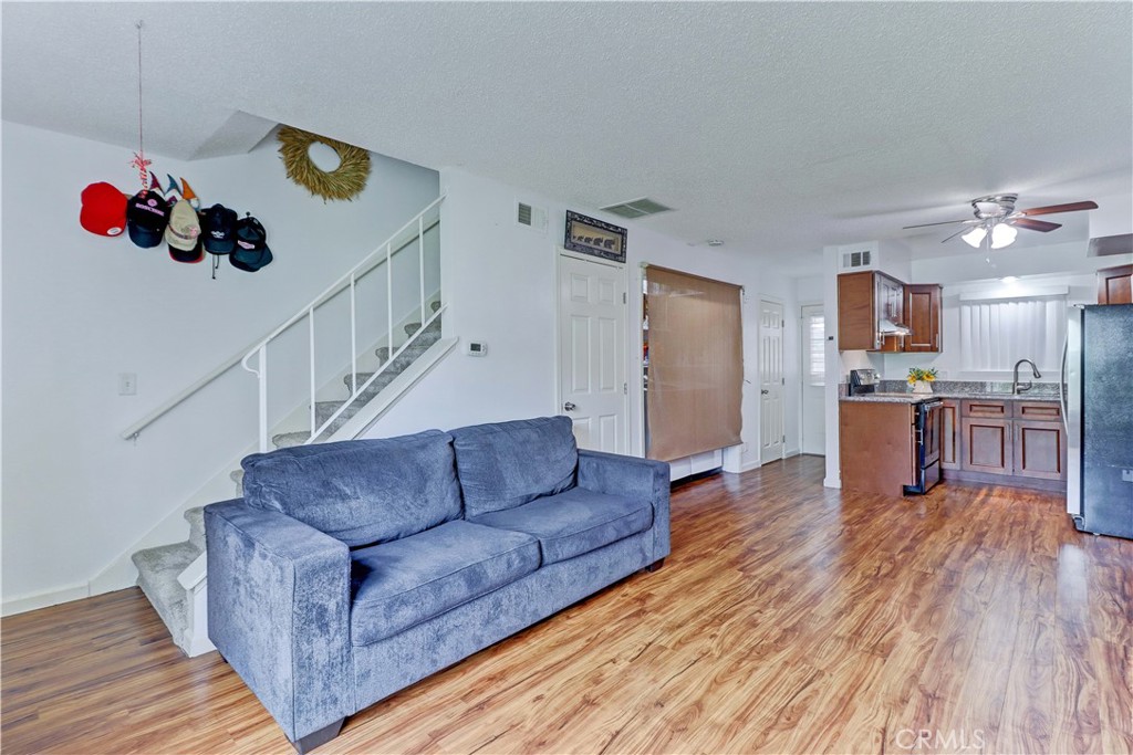 MLS #PW25265238 image #3