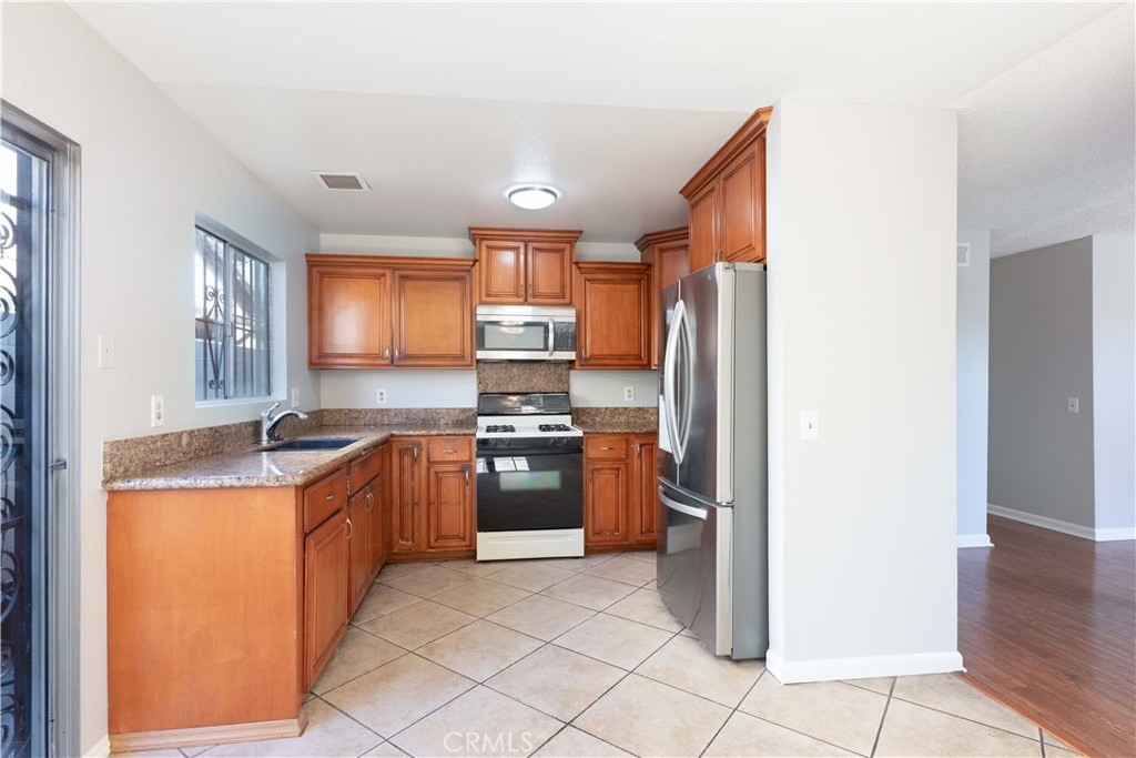 MLS #PW25265386 image #15