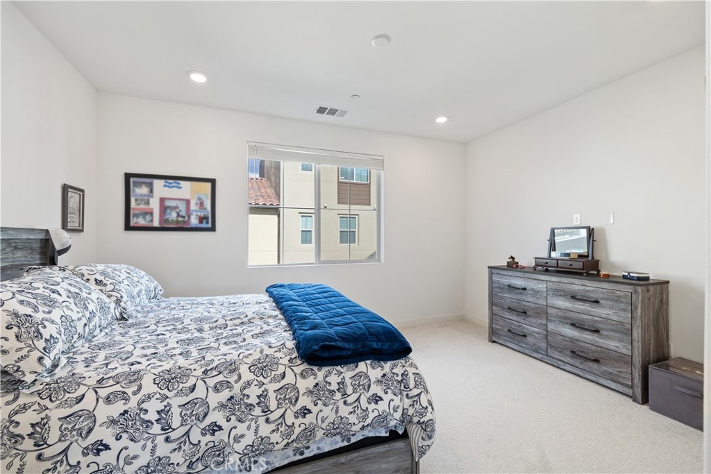 MLS #PW25265557 image #26