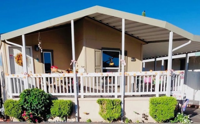 MLS #PW25265686 image #0