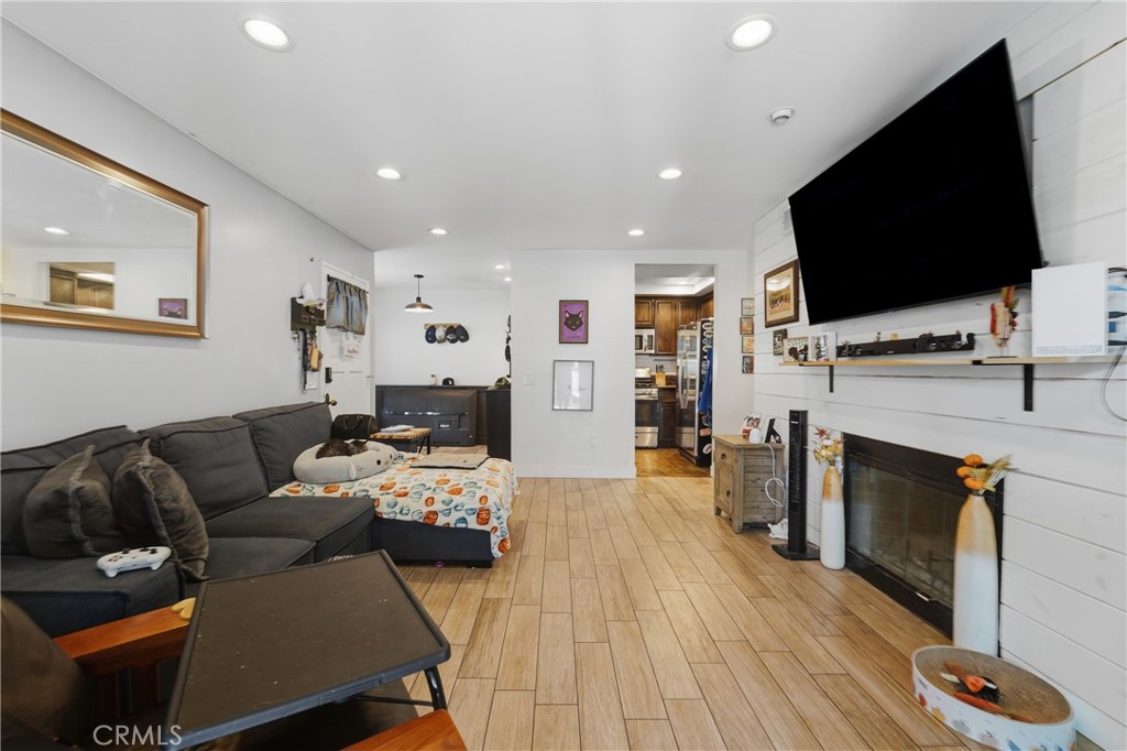 MLS #PW25265909 image #3