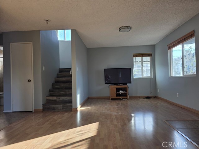 MLS #PW25265935 image #4