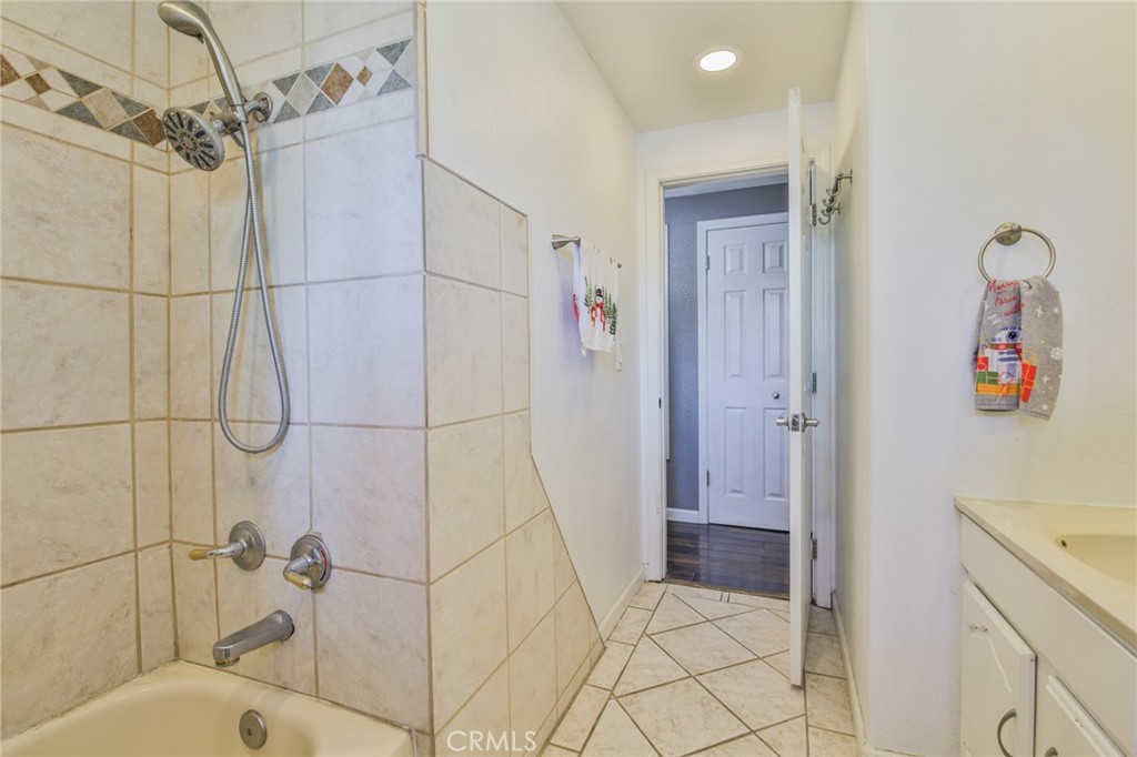 MLS #PW25266125 image #14