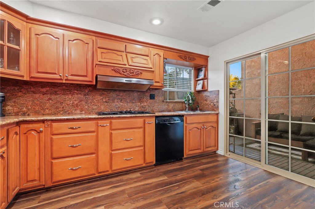 MLS #PW25266182 image #11